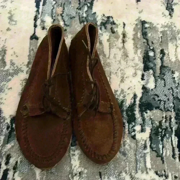 Minnetonka suede boots - Picture 5 of 8